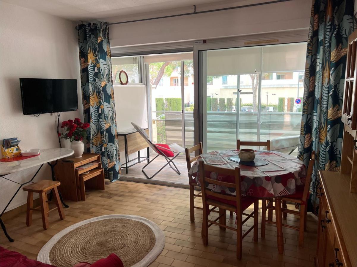 T2 Avec Veranda Et Piscine A Mandelieu La Napoule Экстерьер фото